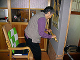 image002_th.jpg