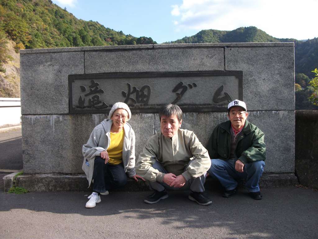 image005.jpg