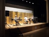IMG005