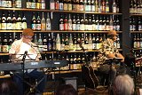 IMG004