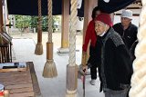 img002