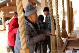 img023