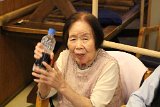 img046