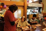 img023