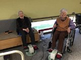 img049