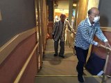 img025